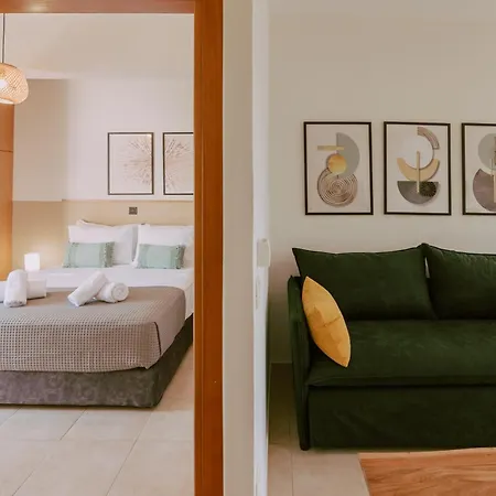 公寓 Ibis Chania,close To The *