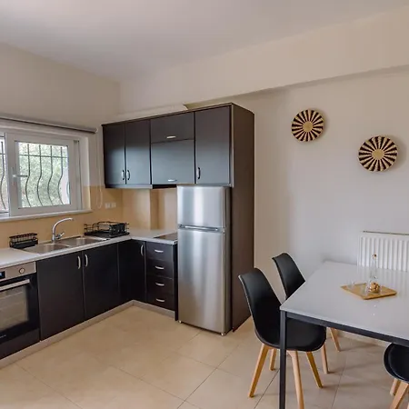 Ibis Chania,close To The * 하니아