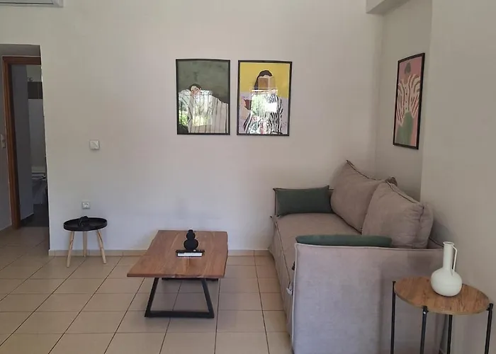 Διαμέρισμα Ibis Chania,close To The *