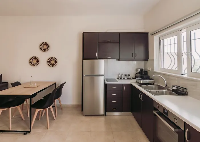 Ibis Chania,close To The Ханья